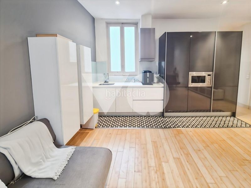 Apartamento piso en venta en calle argensola, chueca, en Madrid - Imagen 3