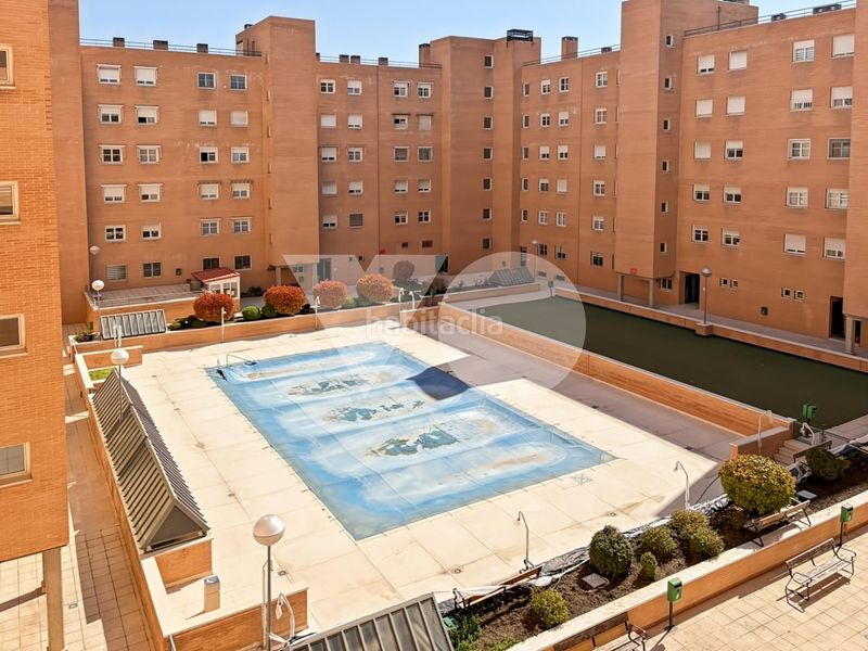 Foto 414be3ab-8ef6-4e6f-9c93-e5f537709f0d. Pis amb calefacció aparcament piscina a Rosas - Musas Madrid