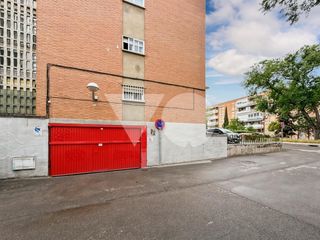 Posto auto in Carlos Ii