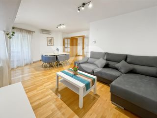 Flat  Camilo josé cela. Piso en campo real, madrid