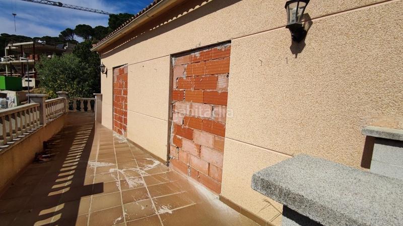 Foto 77cdf8c7-984d-4cf3-af6a-f15dd52dbe08. Casa en valencia 52 casa independiente en cl valencia, 52 pinares en Lloret de Mar