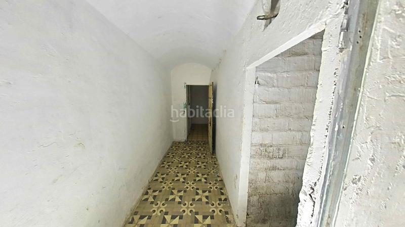 Foto cd716aec-f2dc-4ac5-ad0c-92f2fe6dfe93. Casa  para reformar totalmente en pont major, en Girona