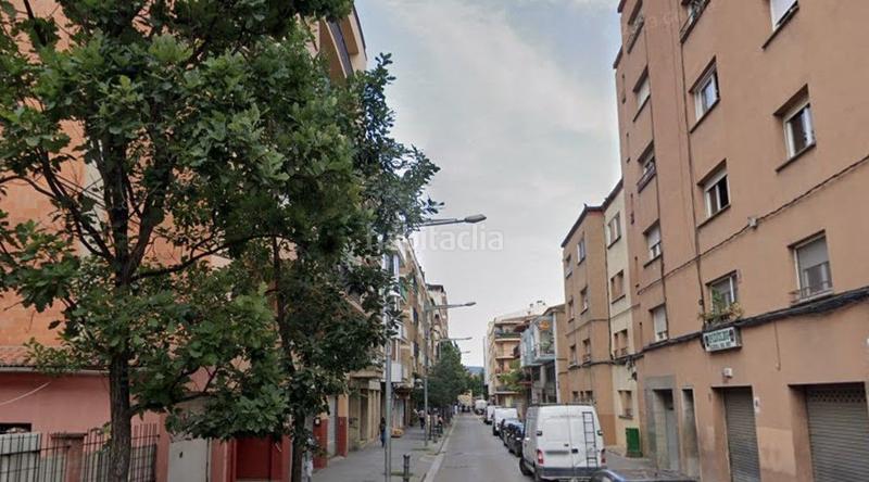 Foto 368992fe-a38a-4a4b-9eab-1ea7c537dbf7. Piso  ocupado 2 habitaciones, 3 planta sin ascensor , girona. en Salt