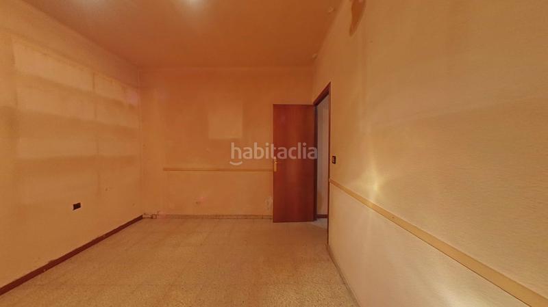Foto 706faf58-55a2-4ee3-9254-cd4a1e68e40d. Piso  3 habitaciones, planta baja, , girona en Portbou