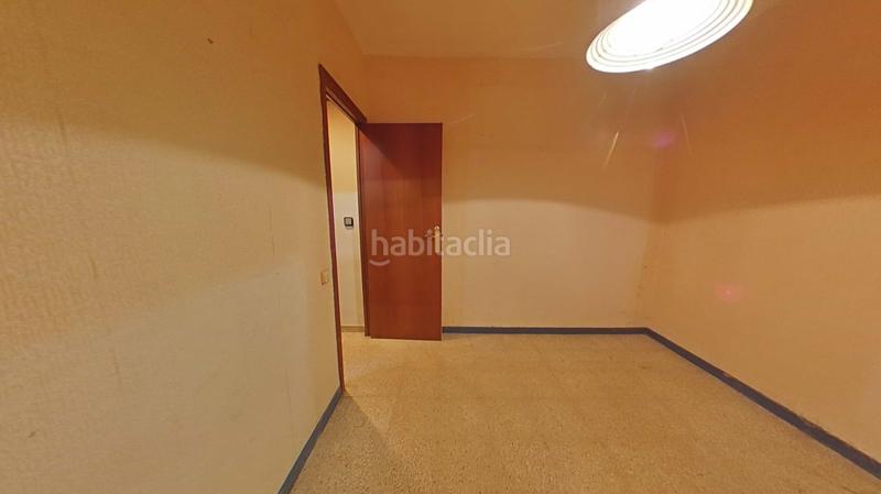 Foto e94dd879-b917-4303-8338-460642c6aa80. Piso  3 habitaciones, planta baja, , girona en Portbou
