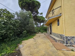 Casa  Girona. Casa llac del cigne, de 187 m2, 5 habitaciones, 2 bañoscaldes de