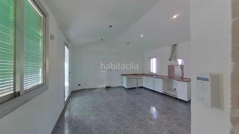 Foto 9b483d23-87f3-46e3-895a-9b8217f57add. Piso  ocupado 57m2, 2 habitaciones, con balcón, en c rosselló, en Mataró