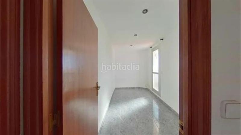 Foto b3dca851-c4f1-448e-a95d-2ffe096bcda5. Piso  ocupado 57m2, 2 habitaciones, con balcón, en c rosselló, en Mataró