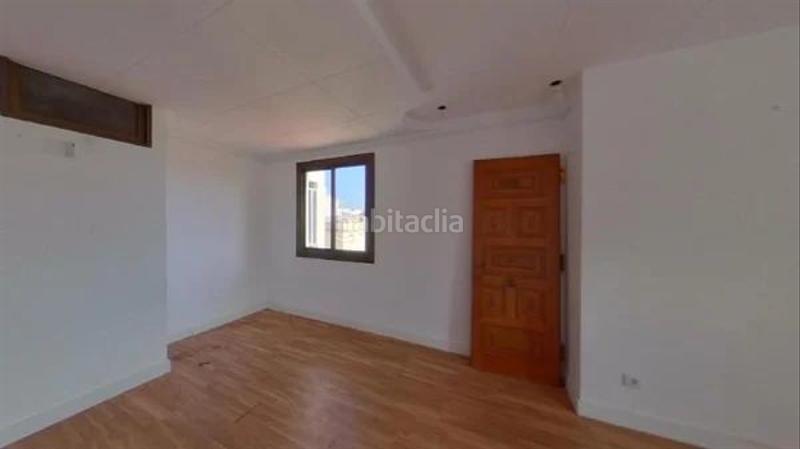 Foto bb577f2c-128d-46ce-9c63-529a279c4d68. Piso  ocupado 63m2, 2 habitaciones, con balcón, en c republica dominicana, en Mataró