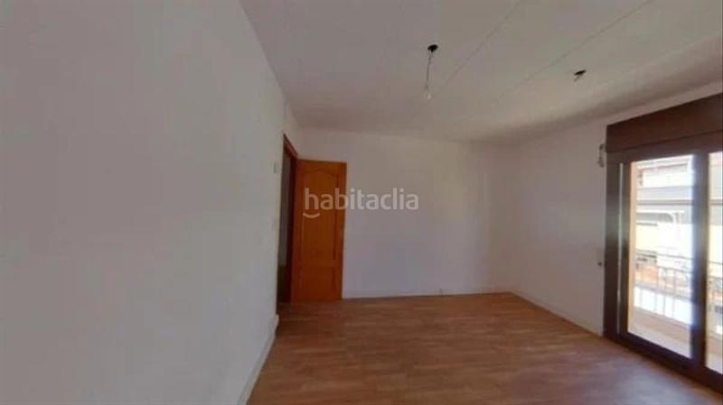 Foto fa71cedc-1a11-4c56-9623-685ed2218c75. Piso  ocupado 63m2, 2 habitaciones, con balcón, en c republica dominicana, en Mataró