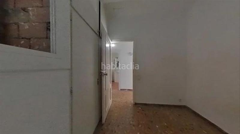 Foto a35e1f6a-52a3-43b2-acc4-1bd500156888. Piso  ocupado 116m2, 4 habitaciones, en c joan maragall, en Mataró