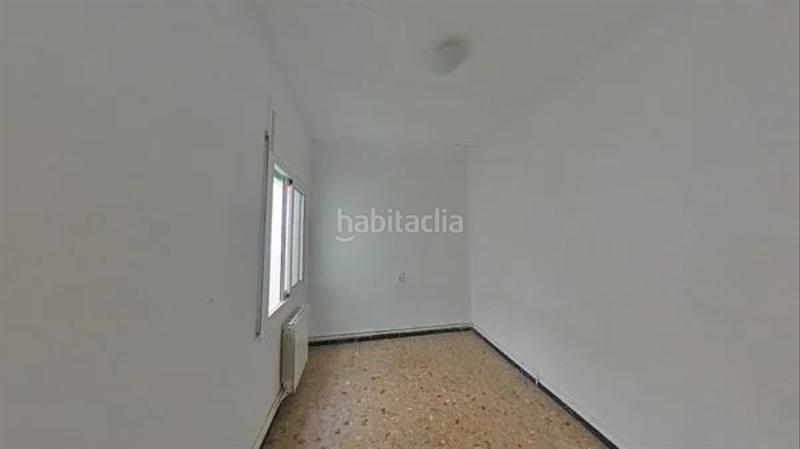 Foto ba9ebbad-739a-4b5f-900a-7ef0660d5cb2. Piso  ocupado 116m2, 4 habitaciones, en c joan maragall, en Mataró