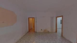 Pis  Del sol. Piso ocupado 73m2, 3 habitaciones, en c del sol, canovelles, bar