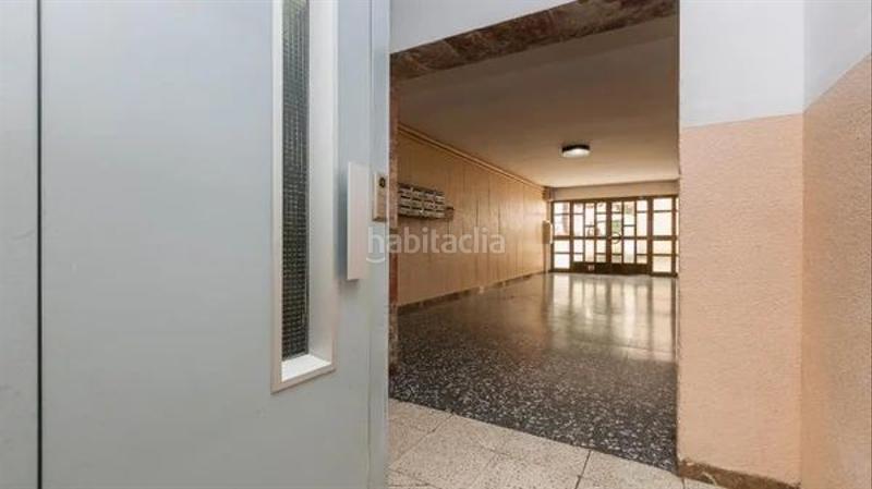 Foto 09c46f01-a133-42ee-9ec3-7b63349fb298. Piso  ocupado 87m2, 3 habitaciones, con balcón, en plaza rafael casanova, , barcelona en Abrera