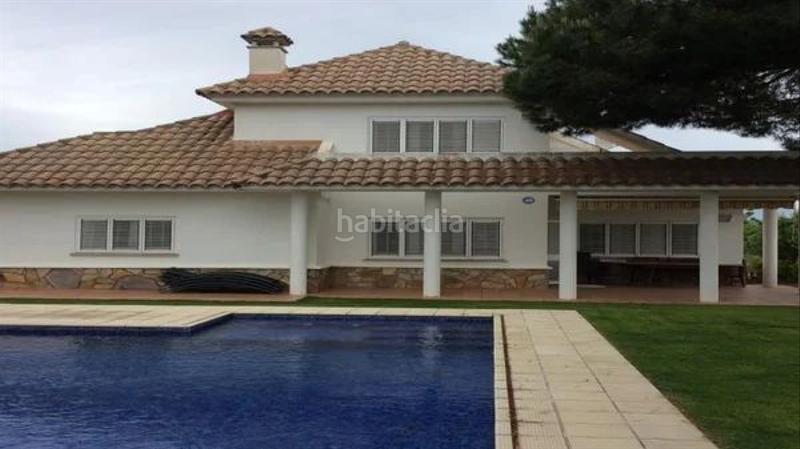 Foto 2fdeb109-91ea-4490-a43d-fe23aa8ae451. Casa amb piscina a Urbanitzacions Argentona