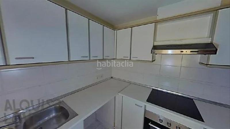 Foto 4145c25f-b4ad-43d5-ace2-26cef7078530. Appartement dans Eixample-Horta Capallera Figueres