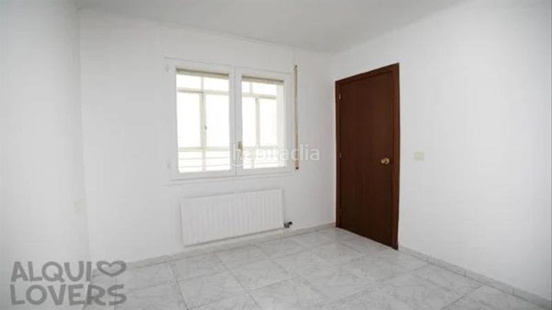 Foto 9d8ac94a-9491-4d87-ad0b-305f1398398b. Appartement dans Eixample-Horta Capallera Figueres