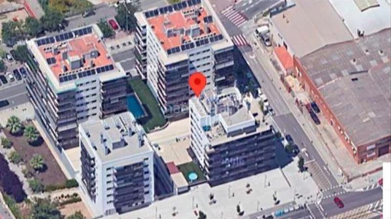 Foto 10d32133-15a9-4d64-94a5-39f8a97c1f4e. Local comercial a Les Planes Sant Joan Despí