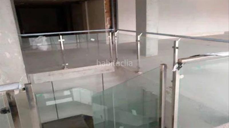 Foto 68a27982-3d42-40f5-ab71-731103f62a3d. Local comercial a Les Planes Sant Joan Despí