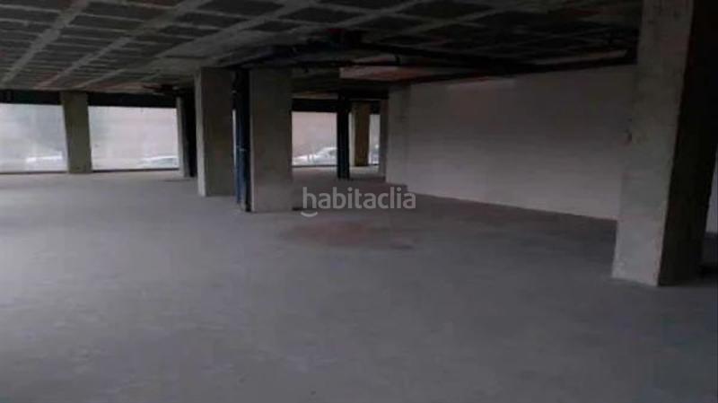 Foto ff0f4d53-05ff-4586-b9eb-b97a8d31a5f3. Local comercial a Les Planes Sant Joan Despí