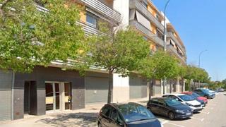 Local commercial  D&#39;europa 1 plpb pta7. Local de 1.660m2 en venta en avda deuropa, montcada i reixac, ba