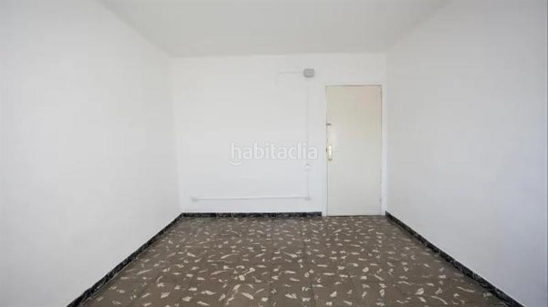 Foto dc00bc80-7977-426c-8129-6f8e6d853efb. Piso  alquilado 95 m2, 3 habitaciones, con balcón, en c finestrellessta eugenia, en Girona