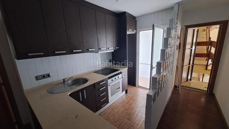 Foto cafcef56-8b27-4936-bdd8-f8218415dc8f. Piso  reformado a la La plantera para entrar a vivir, 2 habitaciones, 4a planta sin ascensor, con balcón. en Blanes