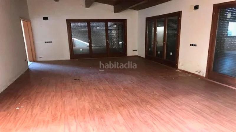 Foto a0e89374-6371-405e-a172-51e1d48aeaf3. Edificio in bateria 90 in Sant Julià de Ramis