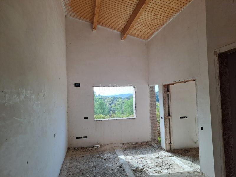 Foto e130e352-e826-435e-892d-e3b965dde488. Edificio in bateria 90 in Sant Julià de Ramis