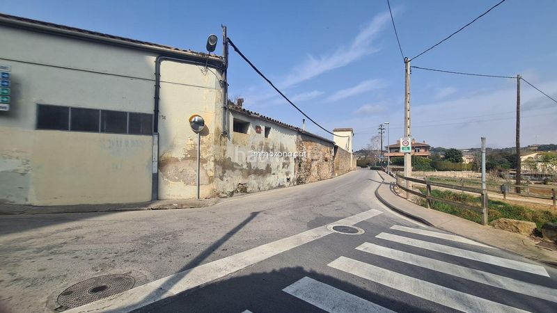 Foto dd1ce82e-abe8-42fb-bb2b-ee7174807b96. Local comercial a Banyoles
