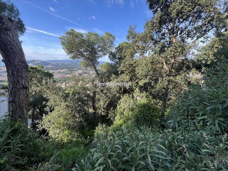 Foto 3a05a0df-ed26-499a-8a36-e616772d7216. Terreno residencial solar urbano en urb. vistas al mar, Roca Grossa de 581 m2. lloret en Lloret de Mar