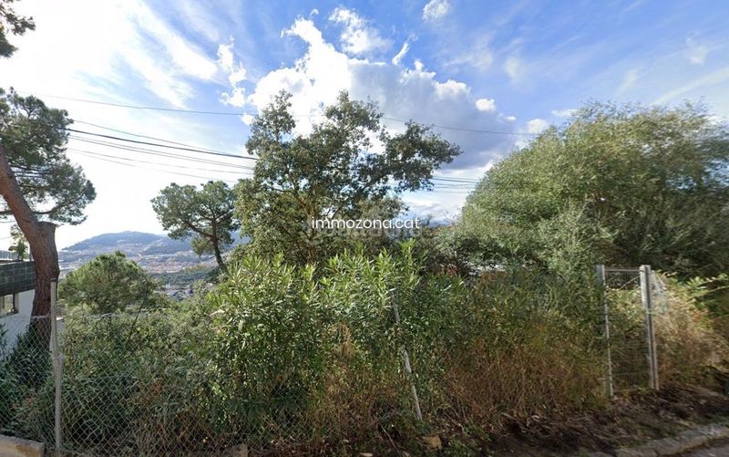 Foto f7d278c1-5bad-49ab-ab24-4fa4a09d1886. Terreno residencial solar urbano en urb. vistas al mar, Roca Grossa de 581 m2. lloret en Lloret de Mar
