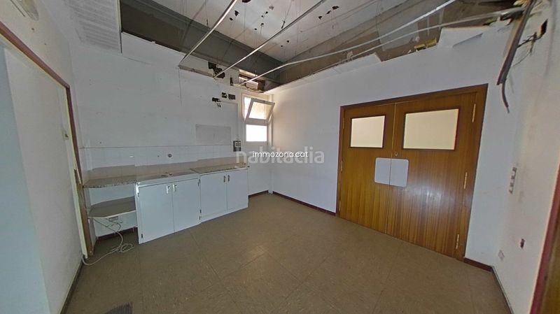 Foto 57ca362a-2a69-4464-a394-02f3a94cae93. Local comercial a Centre Figueres