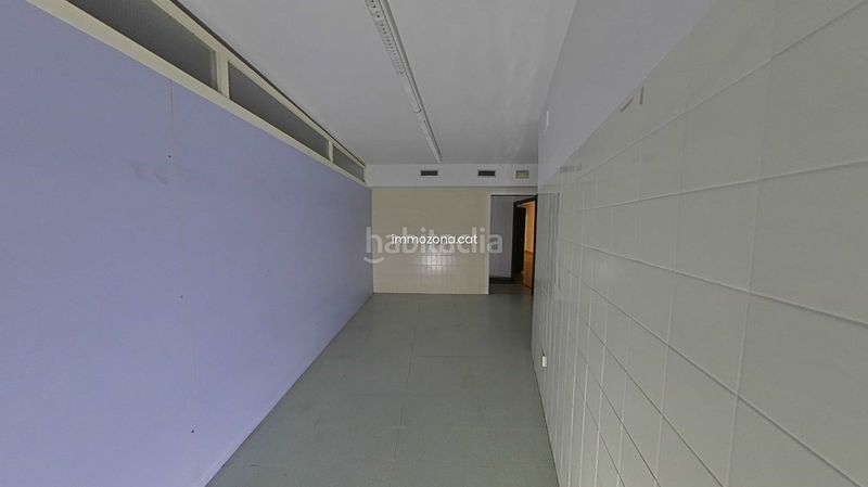 Foto bb978941-c1d6-4656-8f6c-6c77b34a99bf. Local comercial a Centre Figueres