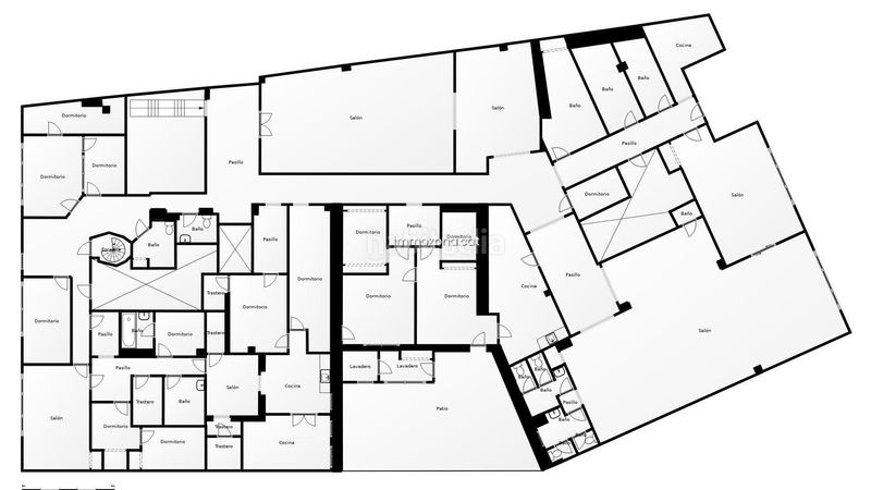 Foto d68151dd-a9a2-46e1-adff-33a408db8f1e. Local comercial a Centre Figueres