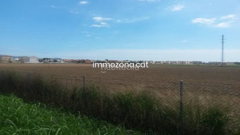 Foto 8eb69691-ea39-43fb-80d5-fdf4b5c1af2f. Residential plot in Sant Maurici Empuriabrava