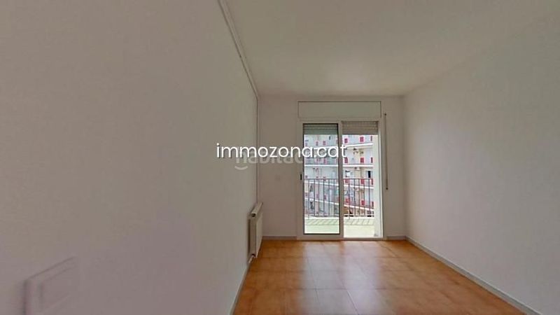 Foto 39852bcf-cd72-4151-9e01-1c9bc486ec52. Pis a Els Pins Blanes