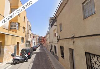 Apartament  Andalus. Dúplex ocupado 99 m2, planta 2 ascensor, balcón, terraza, cirera