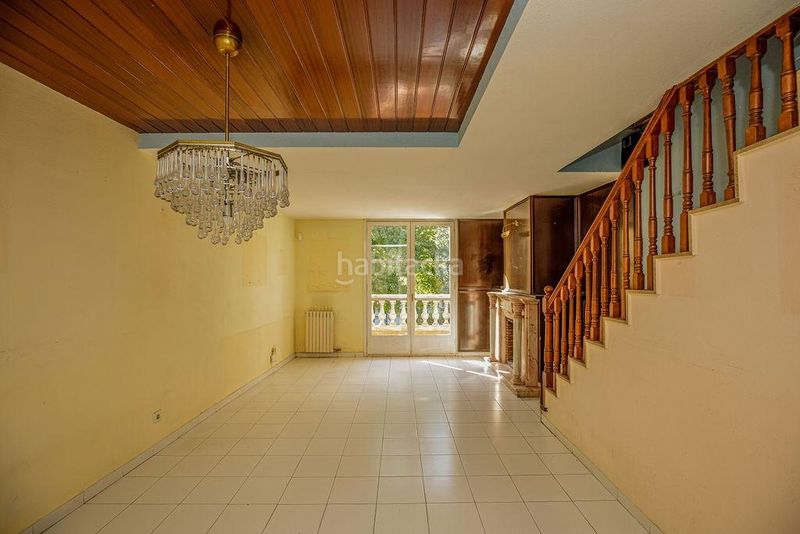 Foto 251d7cd4-0064-4be4-8872-f946e8fa9dd8. Casa amb aparcament a Olot
