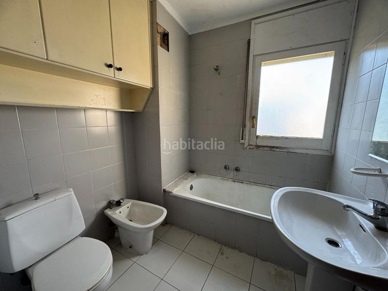 Foto 5852c881-180e-41e1-9783-02c29ad6e381. Casa amb aparcament a Olot