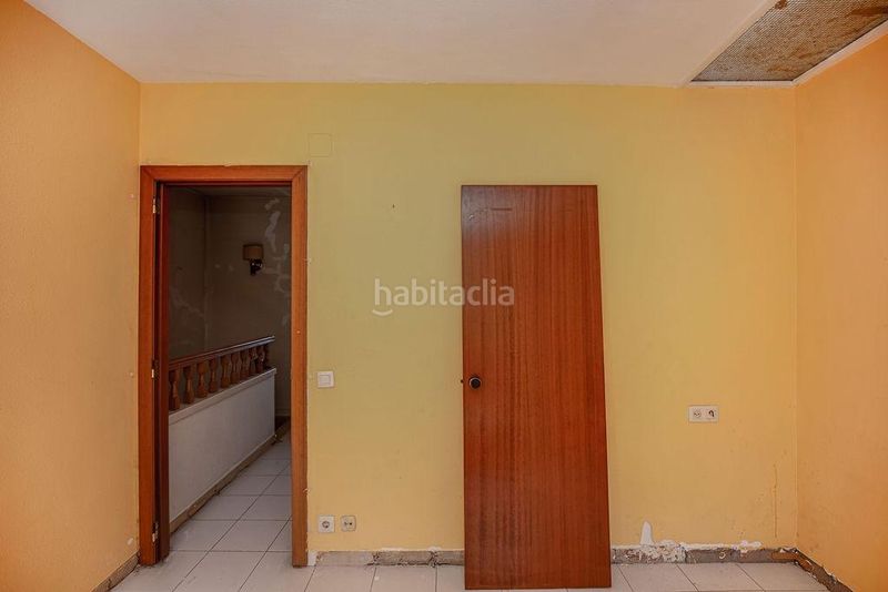 Foto 7acf2b19-8ee4-4ee9-a5d0-1993567cdafa. Casa amb aparcament a Olot