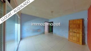 Apartament  Calle pare jaume puig. Piso alquilado 80m2, 3 habitaciones, con balcón, en c pare jaume