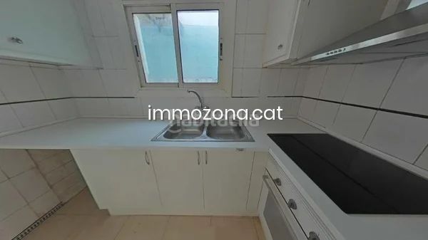 Foto 41f36e80-4dc1-4ac9-8981-e04dac5edc5e. Apartament a Mercat-Mas Moixa Blanes