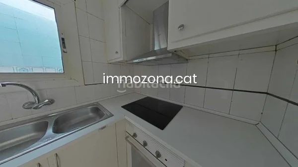 Foto 42a2ba43-c19f-4d7b-8b1a-194a21c679c3. Apartament a Mercat-Mas Moixa Blanes