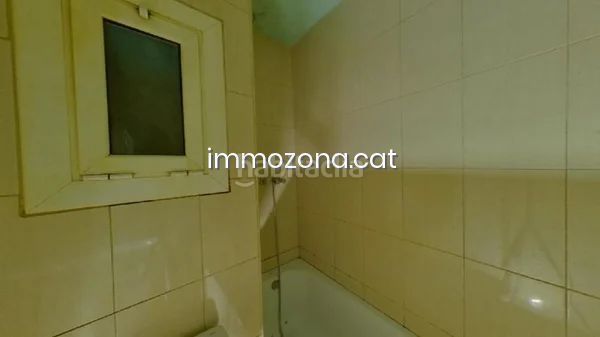 Foto ded6553d-2581-4b61-a5d9-06a9bfcb41d8. Apartament a Mercat-Mas Moixa Blanes