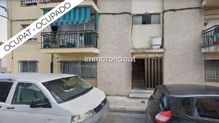 Appartement  Grupo pont major. Piso ocupado 75m2, 3 habitaciones, en carrer pont major, girona