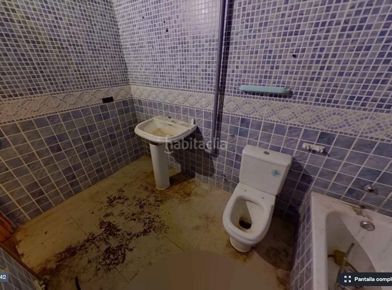 Foto 87494b57-def9-4644-a0fd-6579c687f6e9. Xalet amb aparcament piscina a Serra Brava Lloret de Mar