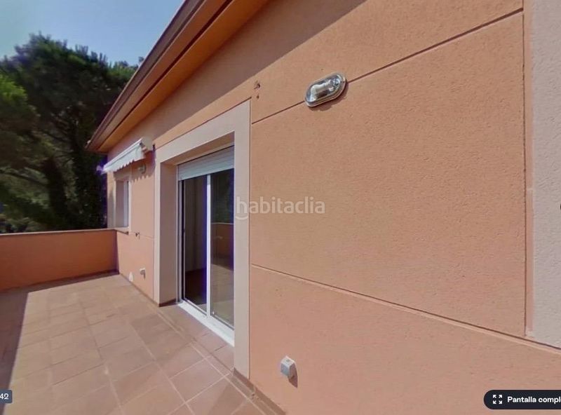 Foto 9a73de67-c077-4578-924f-d49df7570479. Xalet amb aparcament piscina a Serra Brava Lloret de Mar