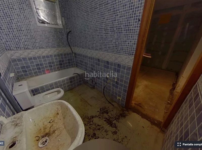 Foto cc2fb851-e146-4c7d-a05e-0f128f4202fb. Xalet amb aparcament piscina a Serra Brava Lloret de Mar