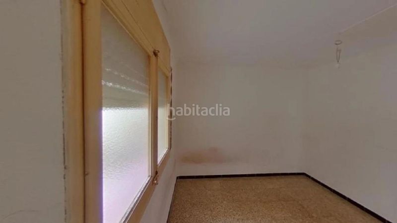Foto 11aa904e-d8ac-4424-b174-6443e20f5ae5. Apartament a Centre Salt